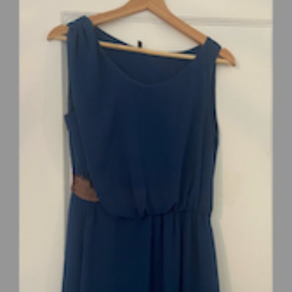 Blue chiffon Benetton dress - Picture 1 of 2